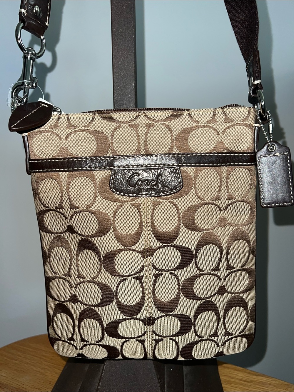 Coach Signature Swingpack Crossbody Bag – Khaki/Brown NWT